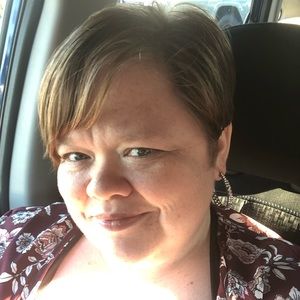 Meet your Posher, Kellie